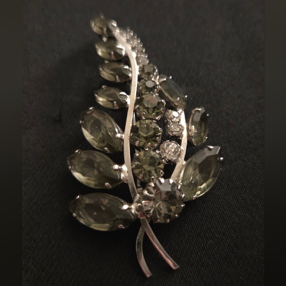 Vintage Smokey Clear Glass Stones with Rhinestones Leaf Brooch